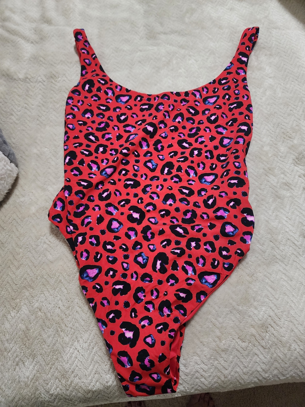 Victoria's Secret Red Leopard Print One-Piece Swimsuit NWOT Size L
